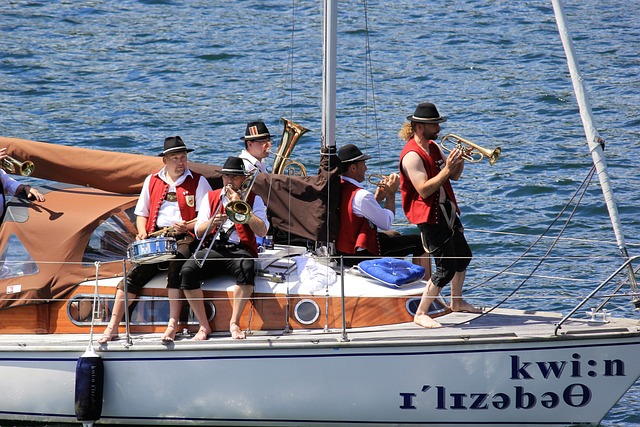 不妨回顧一 不妨回顧一